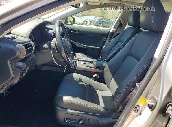 JTHCM1D29G5009665 2016 LEXUS IS Золотой Вид салона спереди