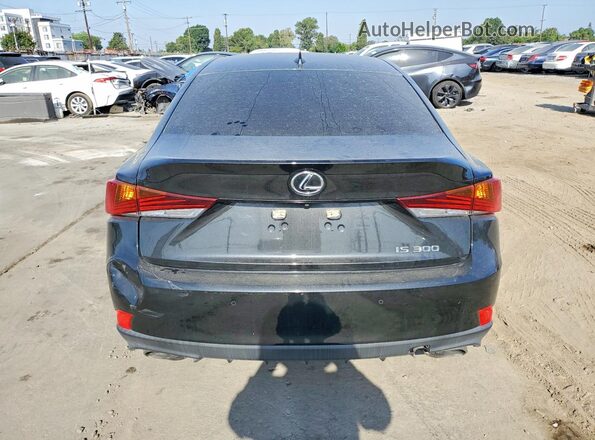 JTHDA1D20L5106454 2020 LEXUS IS Black Widok z tyłu