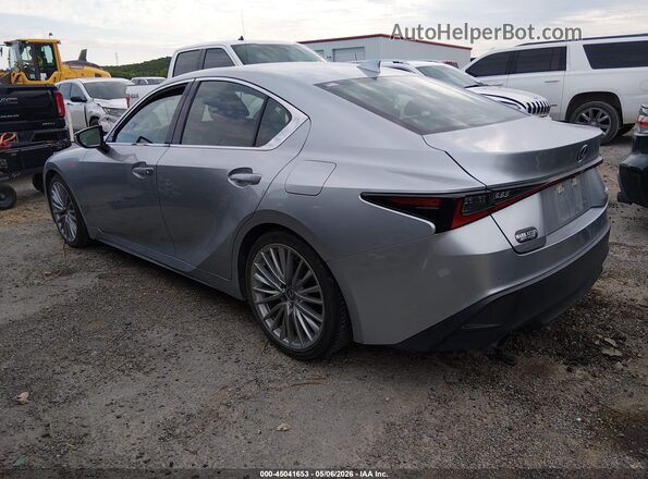 JTHDA1D29P5126952 2023 LEXUS IS 300 Серебряный Вид салона спереди