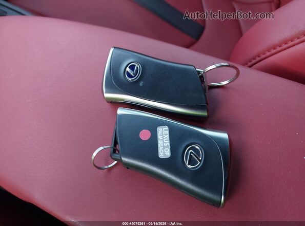 JTHE3JBH8M2041460 2021 LEXUS UX 200 White Vista del salpicadero