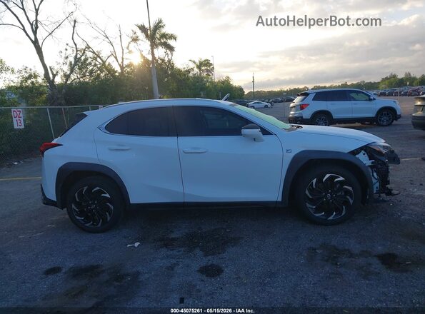 JTHE3JBH8M2041460 2021 LEXUS UX 200 White Vista interior de 360 grados