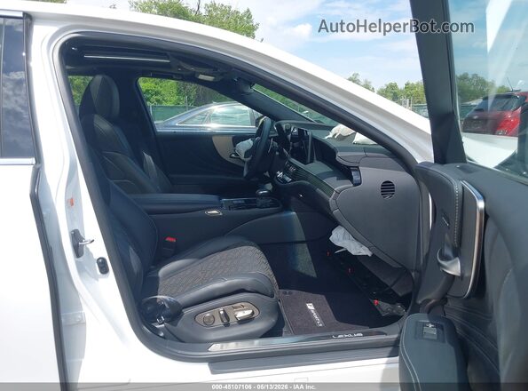 JTHF51GF6P5011639 2023 LEXUS LS 500 White Widok wnętrza z przodu