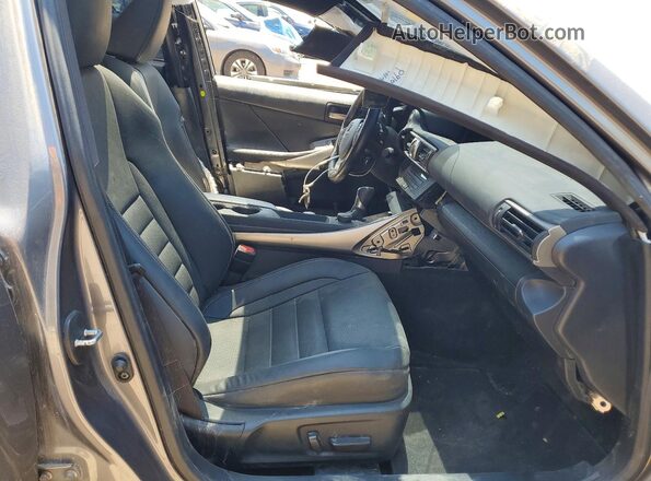JTHG81F24L5040786 2020 LEXUS IS Gray Front interior view
