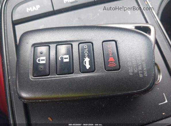 JTHGZ1B23P5067146 2023 LEXUS IS 350 Silver Widok deski rozdzielczej