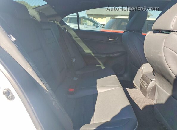 JTHGZ1E26M5019468 2021 LEXUS IS White Vista de los asientos traseros