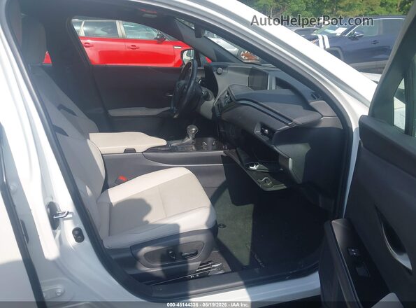 JTHP3JBH4N2049176 2022 LEXUS UX 200 White Widok wnętrza z przodu