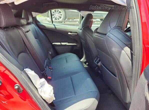 JTHR6JBH7P2142681 2023 LEXUS UX Red Вид задніх сидінь