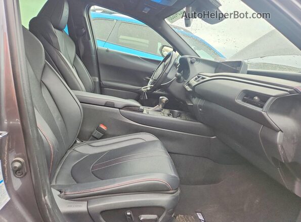 JTHR9JBH9L2022432 2020 LEXUS UX Silver Вид салону спереду