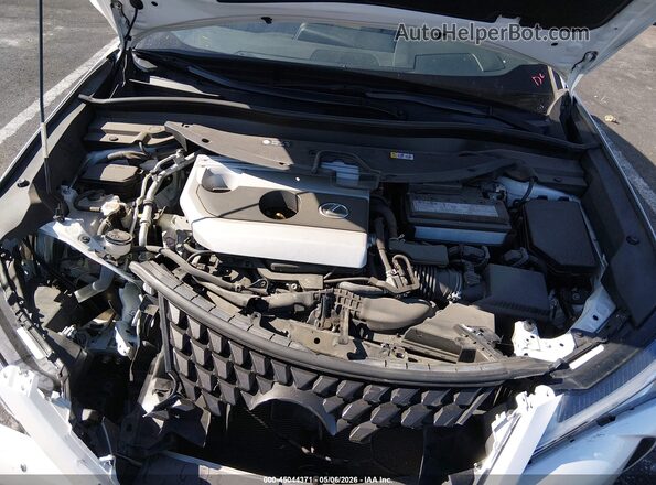 JTHX3JBH9N2046970 2022 LEXUS UX 200 White Հետևի տեսք