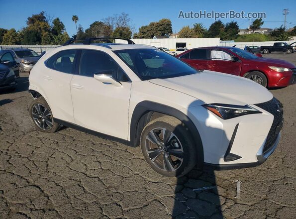 JTHX6JBH1R2170633 2024 LEXUS UX Белый Передняя правая четверть