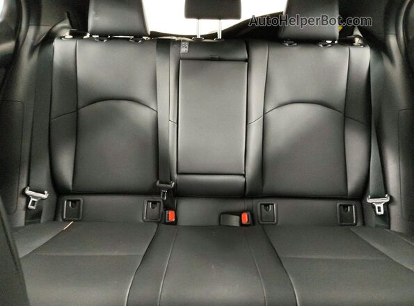 JTHX6JBH5R2176550 2024 LEXUS UX White Vista de los asientos traseros