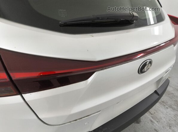JTHX6JBH5R2176550 2024 LEXUS UX White 