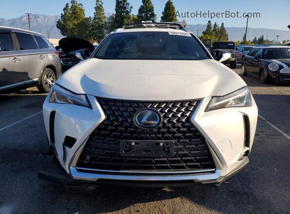JTHY3JBH4K2001905 2019 LEXUS UX Белый Вид спереди