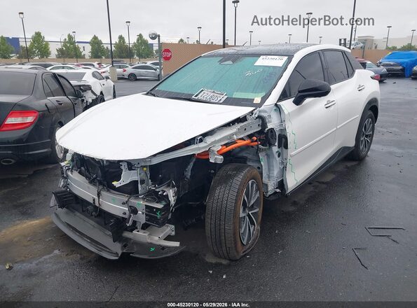 JTJAAAAB2SA028156 2025 LEXUS RZ 450E White 