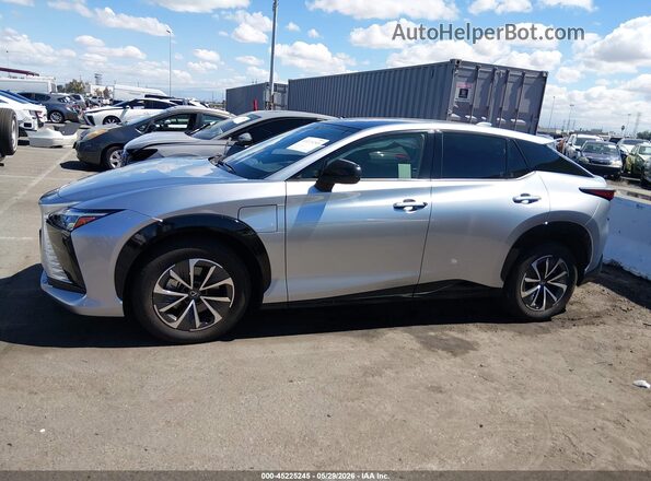 JTJABABB8RA004711 2024 LEXUS RZ 300E  
