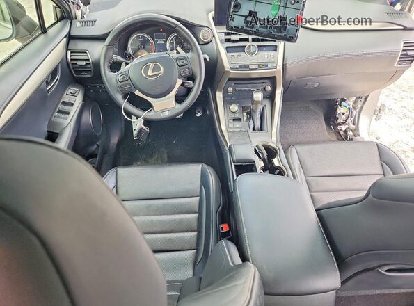 JTJBARBZ1J2162292 2018 LEXUS NX Gray Widok deski rozdzielczej