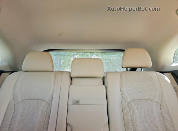 JTJBZMCA2H2023237 2017 LEXUS RX White Widok tylnych siedzeń