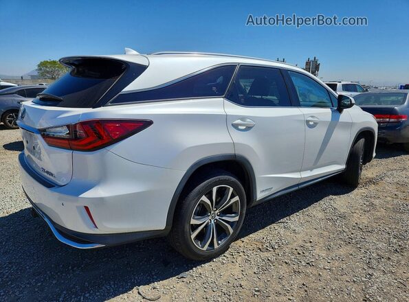 JTJDGKCA2J2005863 2018 LEXUS RX White 