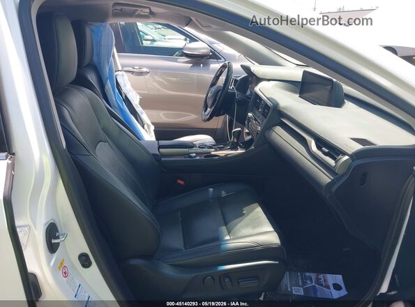 JTJDZKCA9K2021005 2019 LEXUS RX 350L White 