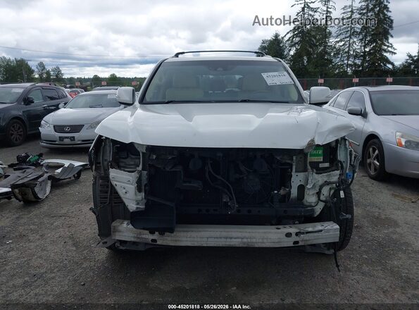 JTJHY7AX1H4226727 2017 LEXUS LX 570 White Вид задньої частини салону