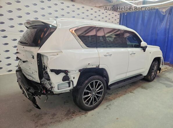 JTJMB7CX2P4034681 2023 LEXUS LX Белый Задняя правая четверть