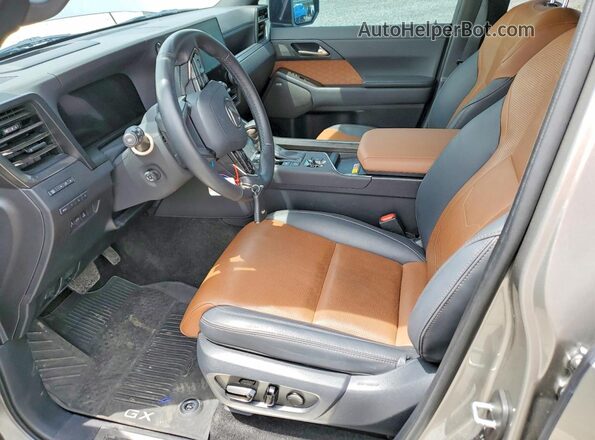 JTJVBCDX0R5018729 2024 LEXUS GX Gray 