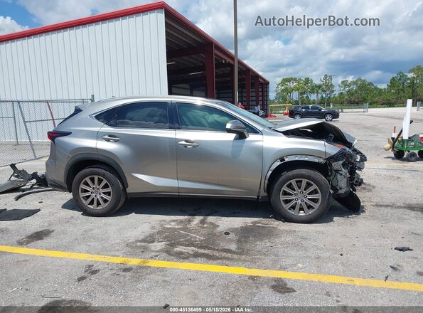 JTJYARBZ6H2050768 2017 LEXUS NX 200T Silver Widok zestawu wskaźników