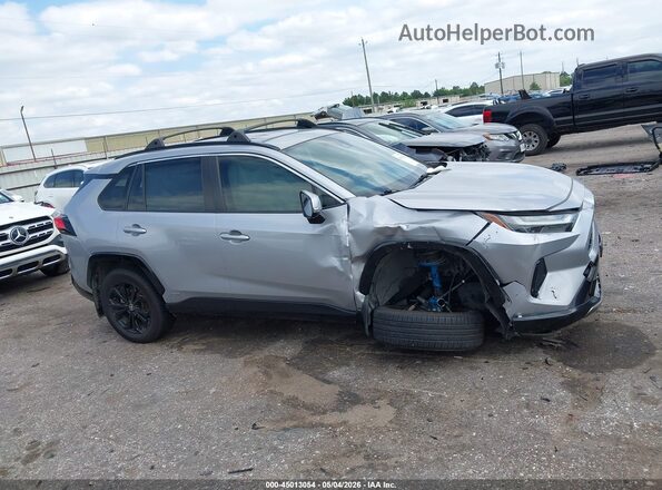 JTM16RFV1ND063814 2022 TOYOTA RAV4 HYBRID Gray Rear interior view