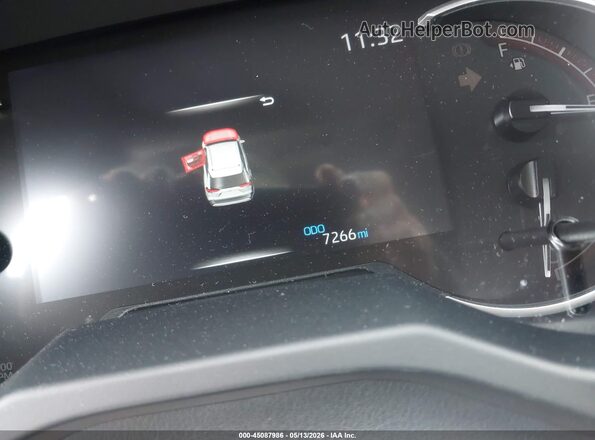 JTMA1RFV4SD118458 2025 TOYOTA LE Gray Vista de los asientos traseros