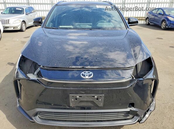JTMAAAAA1SA056038 2025 TOYOTA BZ4X Black Widok z przodu