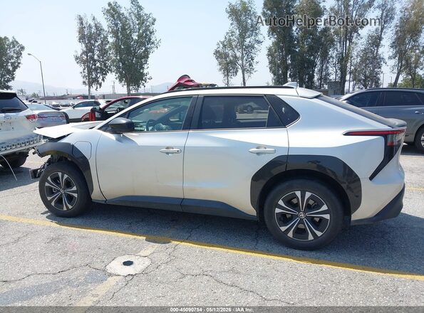 JTMAAAAA2RA040781 2024 TOYOTA LE Silver 360 interior view