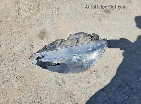 JTMAAAAAXPA001093 2023 TOYOTA BZ4X White Widok naklejki z numerem VIN
