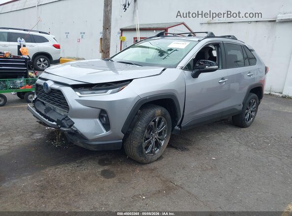 JTMB6RFV0ND055210 2022 TOYOTA LE Silver 