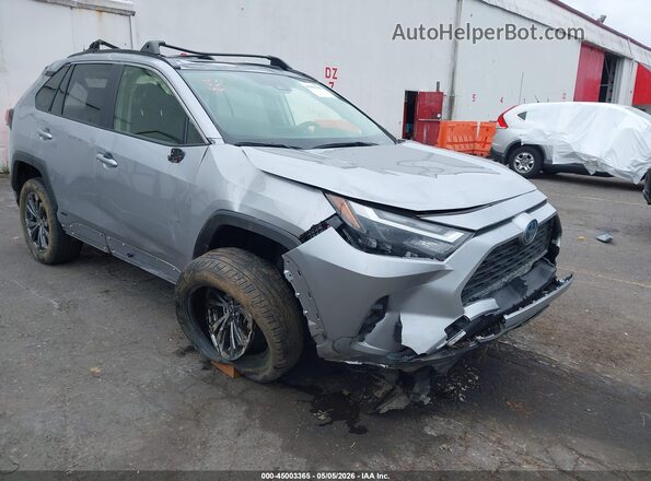 JTMB6RFV0ND055210 2022 TOYOTA LE Silver 