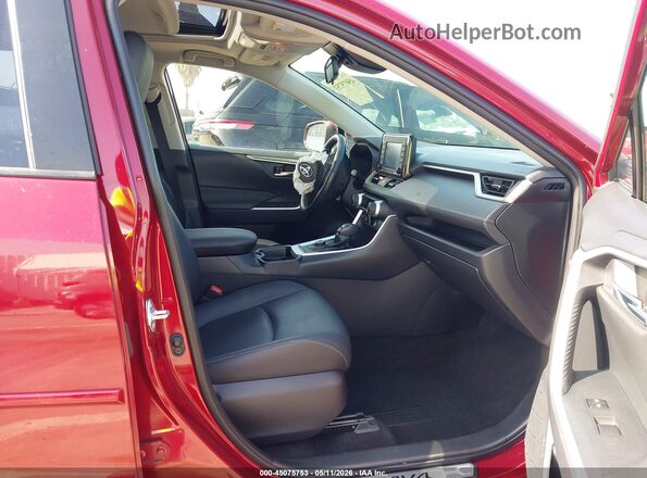 JTMB6RFV6MD034988 2021 TOYOTA LE Red წინა სალონის ხედი