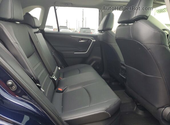 JTMB6RFV9SD152093 2025 TOYOTA RAV4 Синий Вид задней части салона