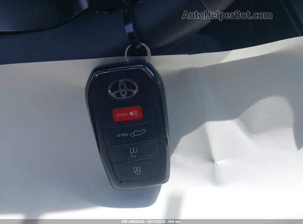 JTMBCAEB6TA001135 2026 TOYOTA LE Black Вид панелі приладів
