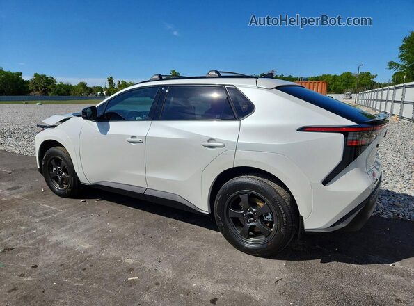 JTMBFAEB1TJ015161 2026 TOYOTA BZ White Trasero izquierdo