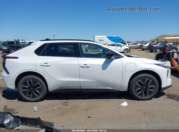 JTMBFAEB5TA005409 2026 TOYOTA LE White 360 interior view