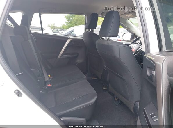 JTMBFREV1HJ143142 2017 TOYOTA LE White Widok naklejki z numerem VIN