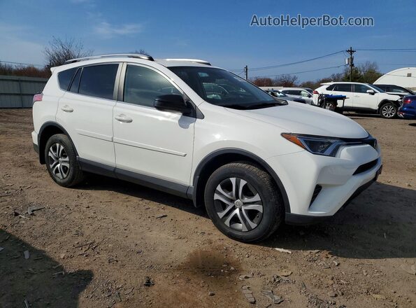 JTMBFREV3HJ137276 2017 TOYOTA RAV4 White 