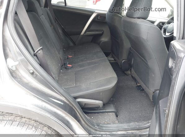 JTMBFREV5JJ257828 2018 TOYOTA LE Gray VIN կոդի պիտակի տեսք