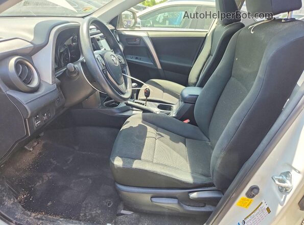 JTMBFREV5JJ746570 2018 TOYOTA RAV4 White Vista interior delantera