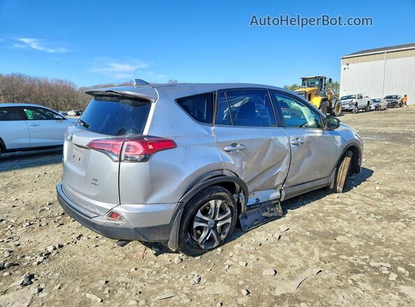 JTMBFREV6JJ196201 2018 TOYOTA LE Silver Tył prawy