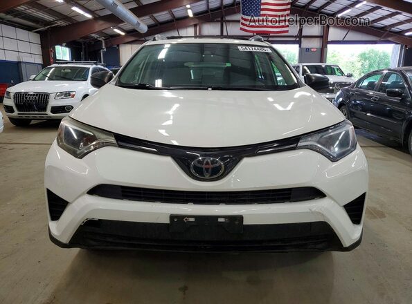 JTMBFREV6JJ258177 2018 TOYOTA RAV4 White 