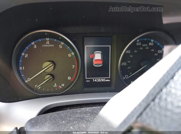 JTMBFREV6JJ721130 2018 TOYOTA RAV4 Gray Вид задніх сидінь