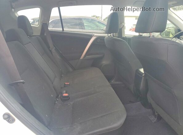 JTMBFREV8JJ178816 2018 TOYOTA RAV4 Белый 