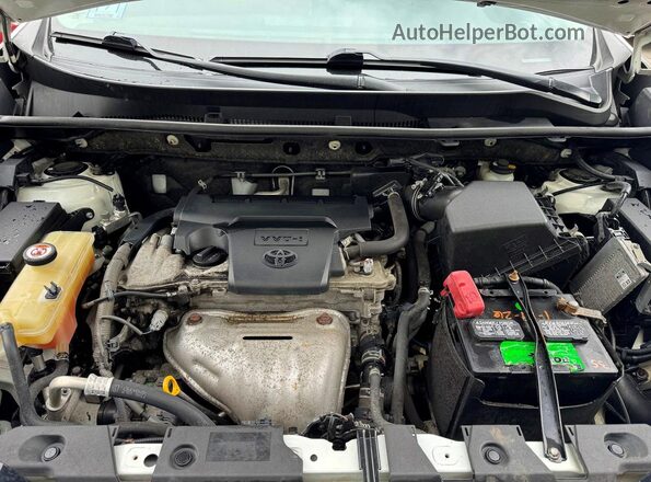 JTMBFREV8JJ219977 2018 TOYOTA RAV4 White 