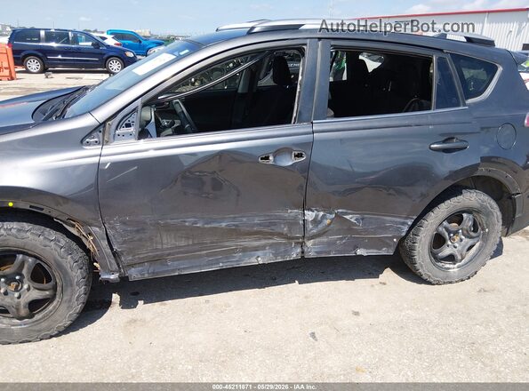 JTMBFREV9HJ154020 2017 TOYOTA RAV4 Gray 
