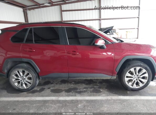 JTMC1RFV3KD517113 2019 TOYOTA LE Red Вид задньої частини салону